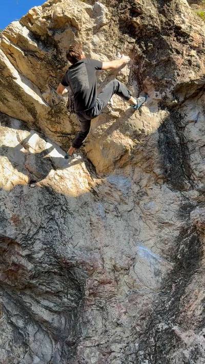 Center Overhang v4, Berkeley - Beta Video from Growlz
