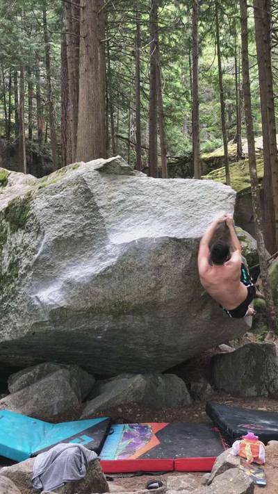 Easy in an Easy Chair v4, Squamish - Beta Video from mattfischerclimbs
