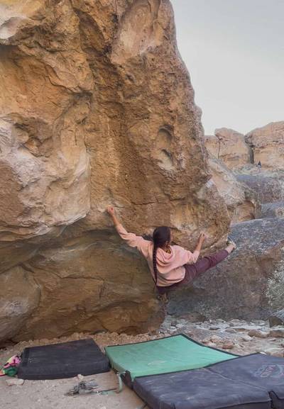 Acid Wash Right (Jug Start) v7, Bishop - Beta Video from pinkpoint
