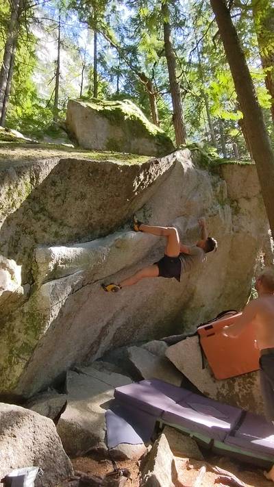 Heartbreak Hotel v2, Squamish - Beta Video from KingDyno