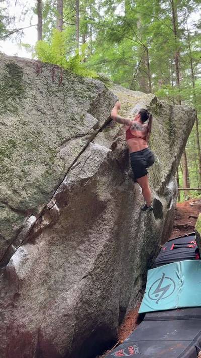 The Nihilist v2, Squamish - Beta Video from mountainmarie