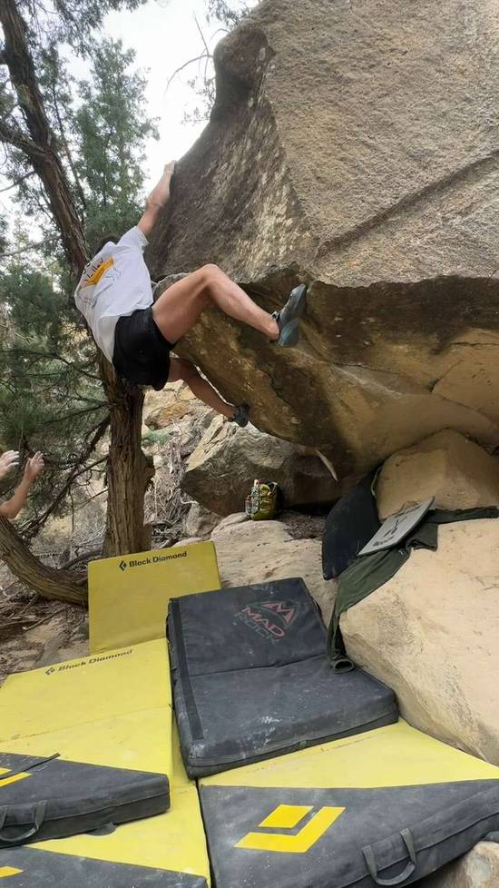 Bat-Tootsie v5, Joe's Valley - Beta Video from slapthesloper