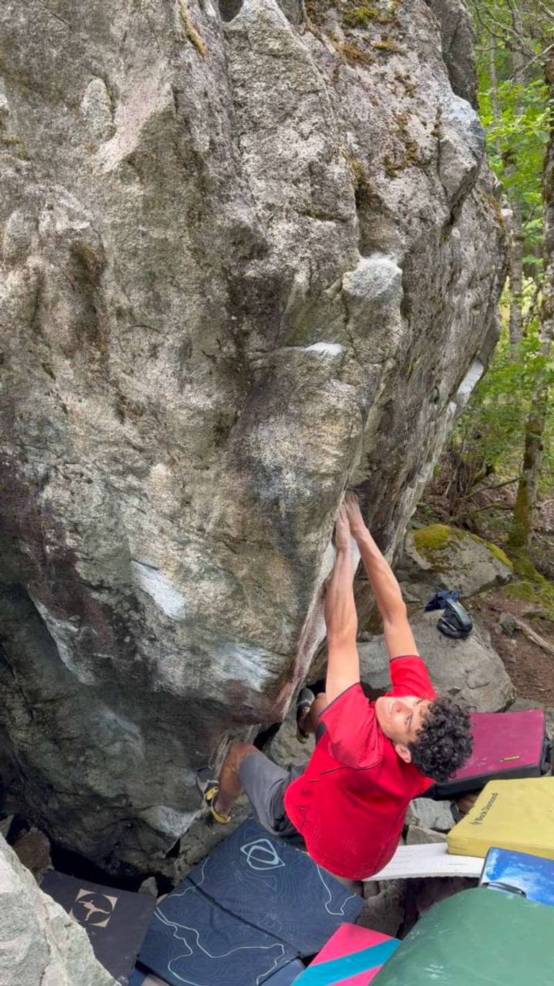 White Lion v8, Squamish - Beta Video from rkaffashi