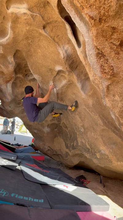 Caveman v7, Joshua Tree - Beta Video from aviv