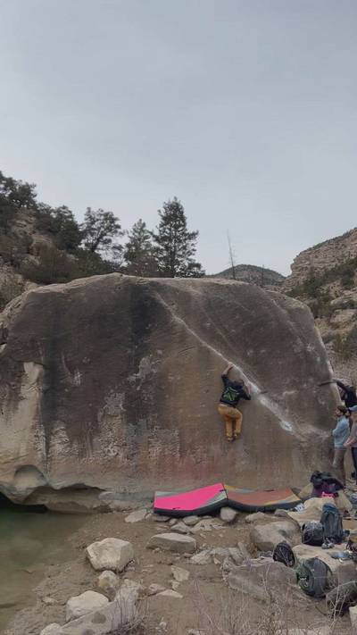 The Angler v2, Joe's Valley - Beta Video from routesetter