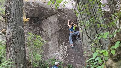 Raging Waters v8, Squamish - Beta Video from leon.troutsky