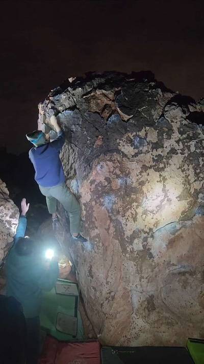 Put Your Shoes On Arete v3, Red Rock - Beta Video from liftingwithlia