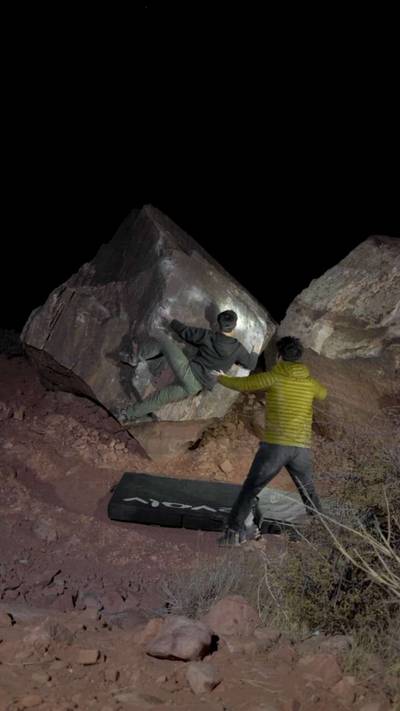 Wrong v5, Red Rock - Beta Video from rickyslclimbs
