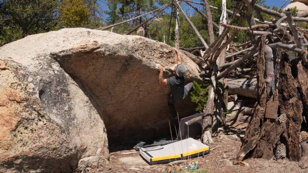 Shelter Problem v4, Horse Flats - Beta Video from breakingbeta