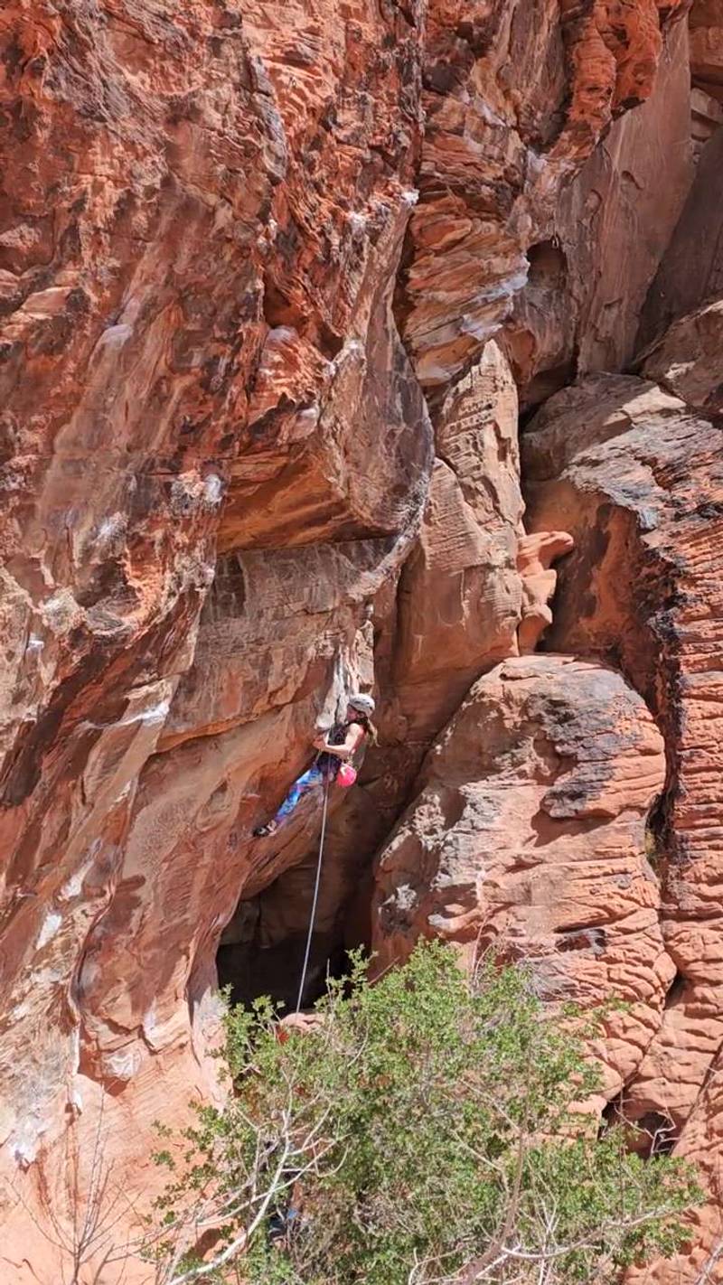 Fear and Loathing III 5.12a, Red Rock - Beta Video from nicoleclimbs
