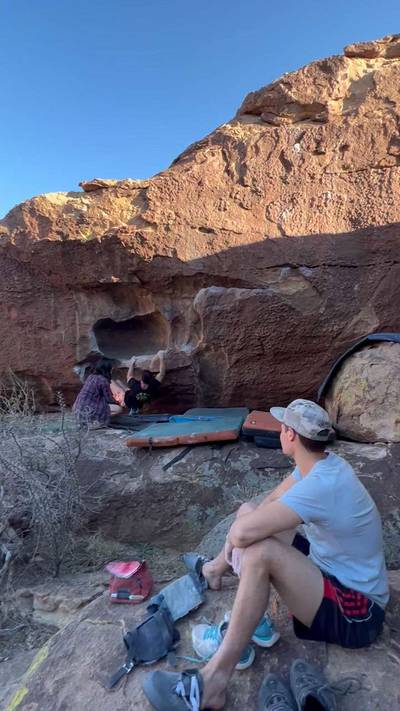 The Mini Bathtub v2, Hueco Tanks - Beta Video from aubious