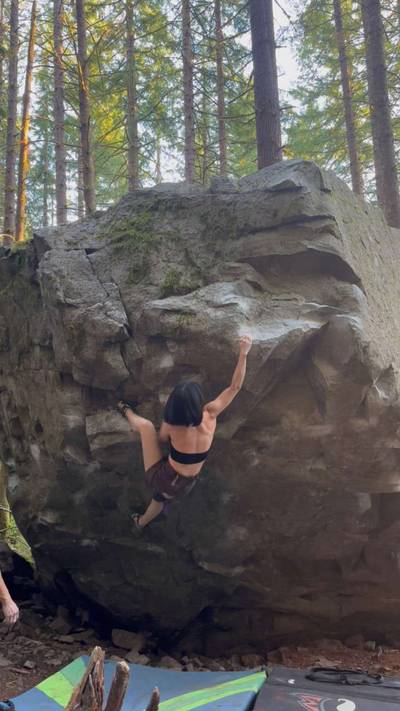 Watersports v5, North Bend - Beta Video from connie.climbthenics