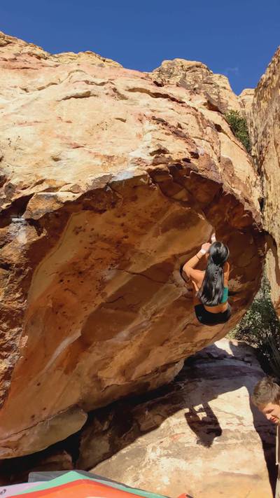 Getaway v7, Red Rock - Beta Video from gentilclimbs