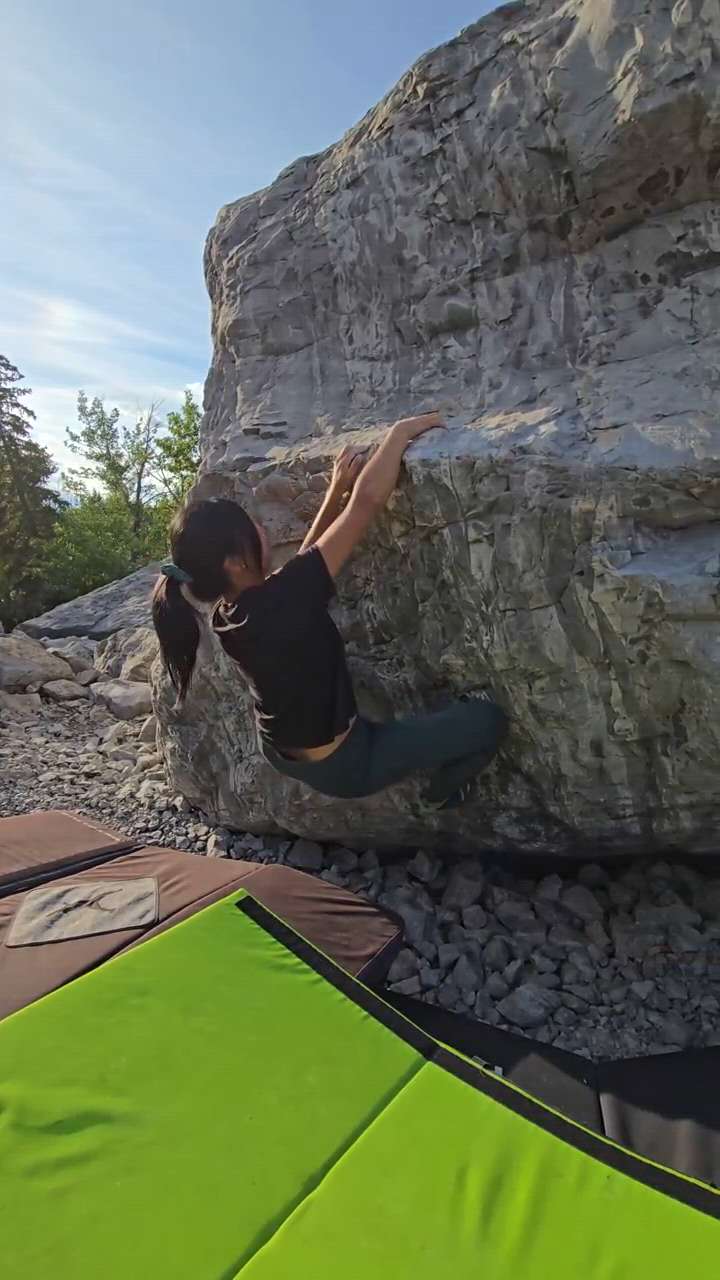 Sofa Surfer v5 - House Area, Frank Slide Bouldering - Watch Beta Videos