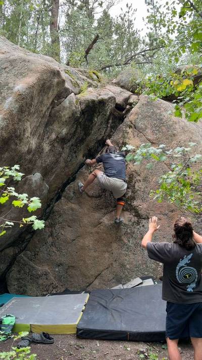 Moss Crack v1, Red Feather Lakes - Beta Video from slapthesloper