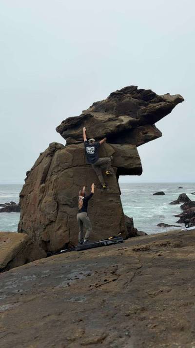Blockhead Left v0, Salt Point - Beta Video from mellowtonin