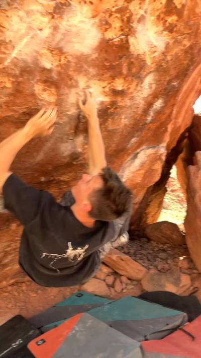 Monkey Bar Direct Right Start v9, Red Rock - Beta Video from BetaShark1028