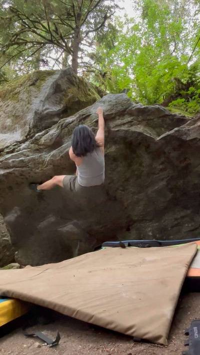 Good Training v4, Squamish - Beta Video from shanslowclimbs