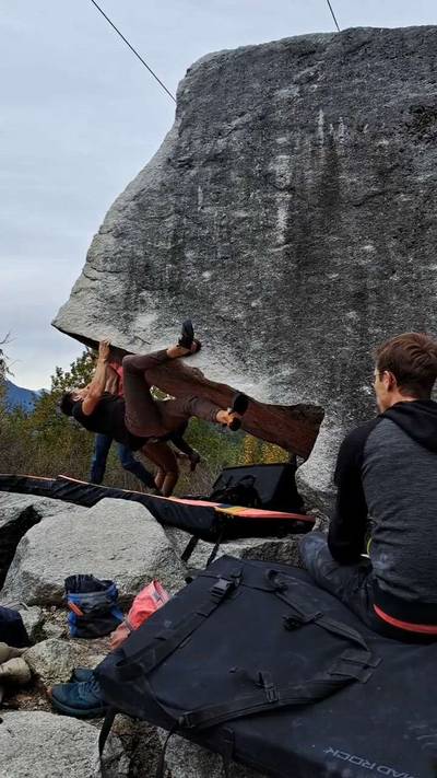 The Cutting Edge v6, Squamish - Beta Video from RuelNeuman