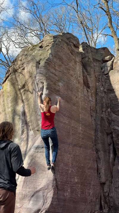 Amazing Pillar v6, Devil's Lake - Beta Video from gabriella.climbs