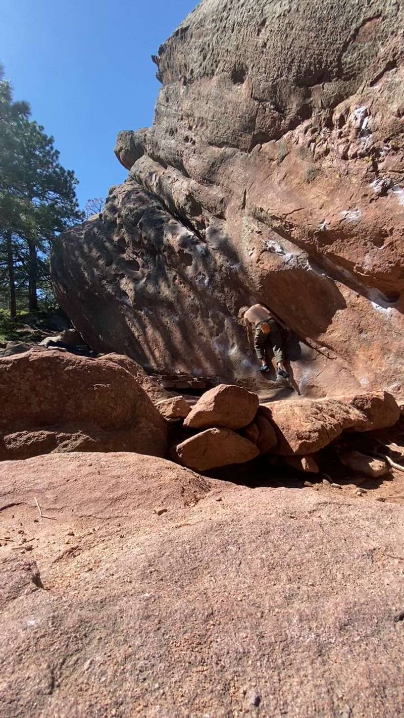 Low Shadow Traverse v7, Flagstaff Mountain, CO - Beta Video from ckallday