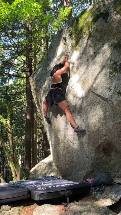 Razor Burn v4, Squamish - Beta Video from ZoeBeau