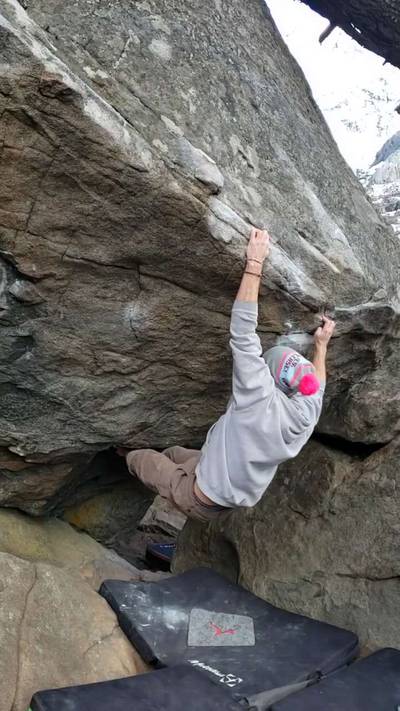 The Hole v6, Leavenworth - Beta Video from elim