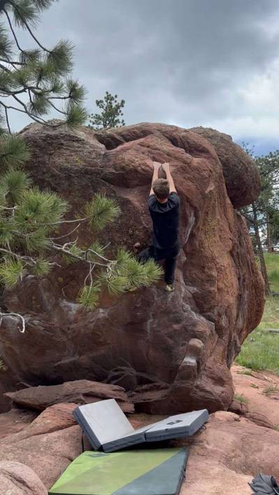 Southwest Prow v0, Flagstaff Mountain, CO - Beta Video from Charlie_d