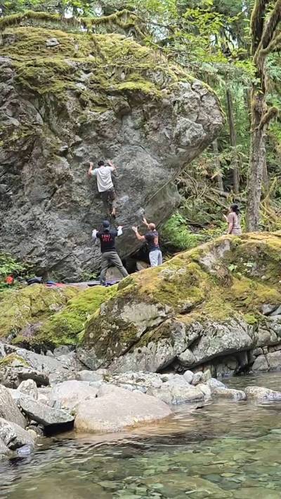 Whispering Waters v6, Squamish - Beta Video from aaron.quano