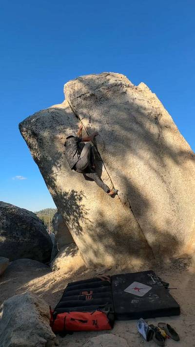 Thin Crack v0, Horse Flats - Beta Video from brpr.bro