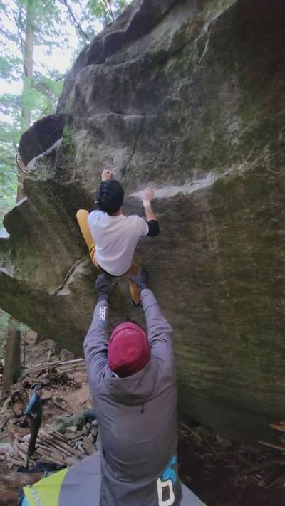 The Rookie v8, Squamish - Beta Video from Natesrocks