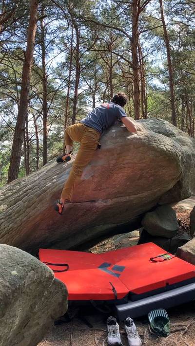 Luna v3, Fontainebleau - Beta Video from onetwothreehup
