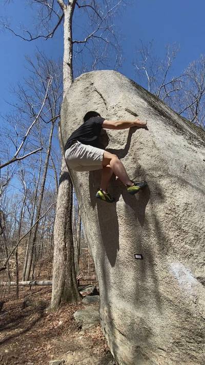 Yellow Wall Arete v4, Boat Rock - Beta Video from SpicyTuna