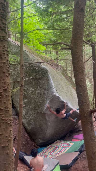 Tim's Arete v10, Squamish - Beta Video from cinderblock