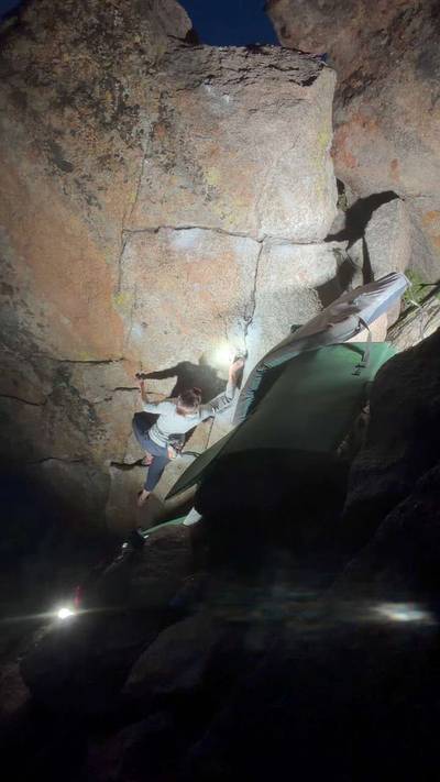 Chalk on Rock v8, Lincoln Lake - Beta Video from Rachelrsr