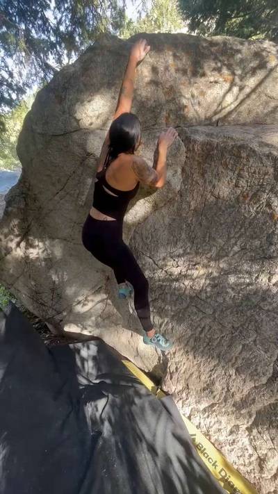 Hidden Hold v1, Little Cottonwood Canyon - Beta Video from crystalcrimps