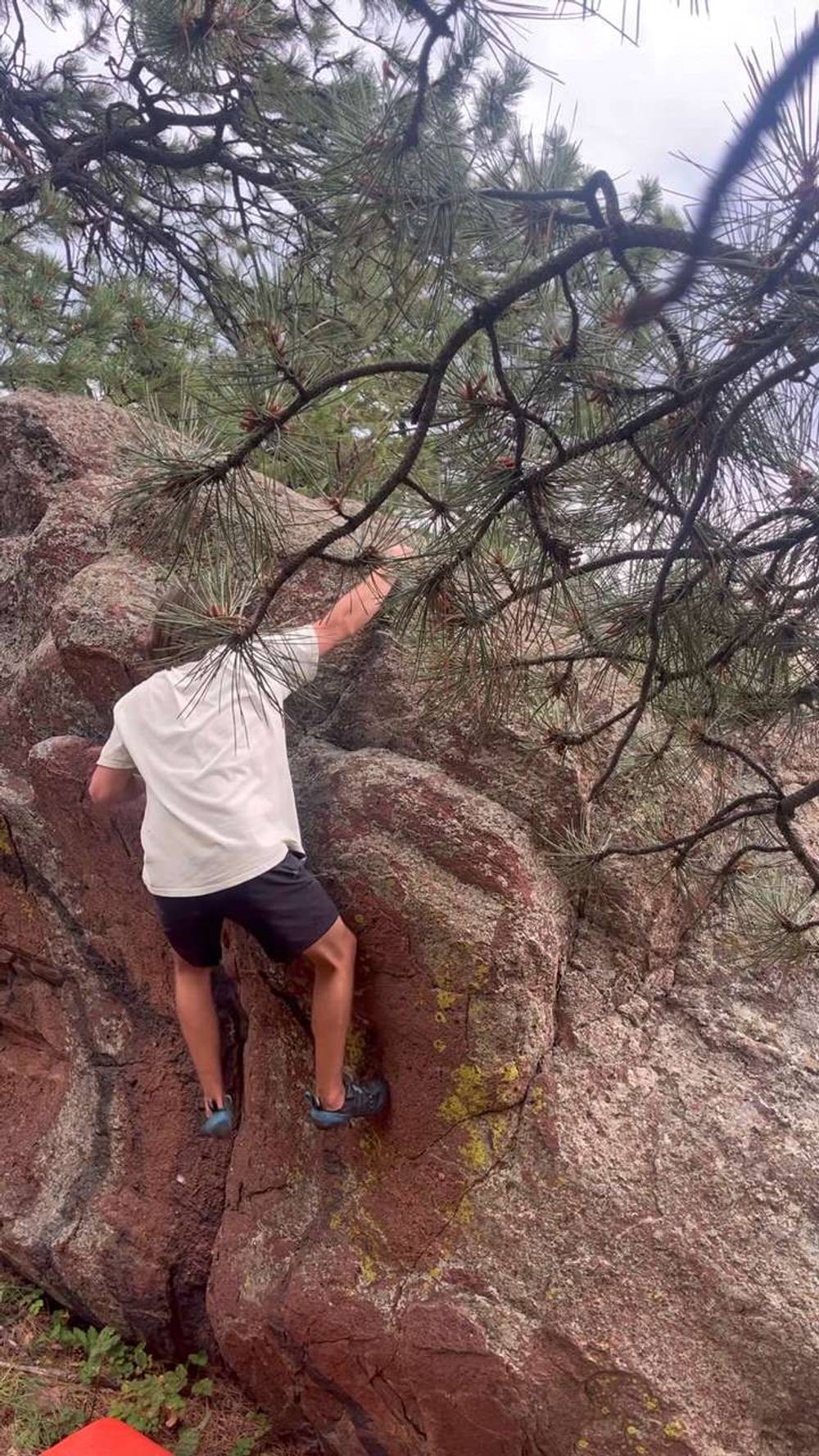 Broken Heart Right vB, Flagstaff Mountain, CO - Beta Video from Chris_Ol