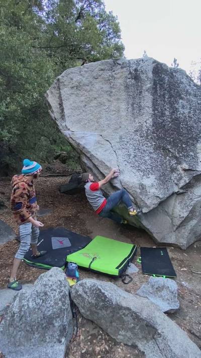 Ament Arete v4, Yosemite Valley - Beta Video from brando