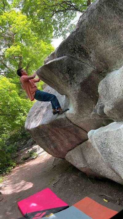 Double Dyno (AKA Dan's Problem) v2, Little Cottonwood Canyon - Beta Video from JohnNguyen