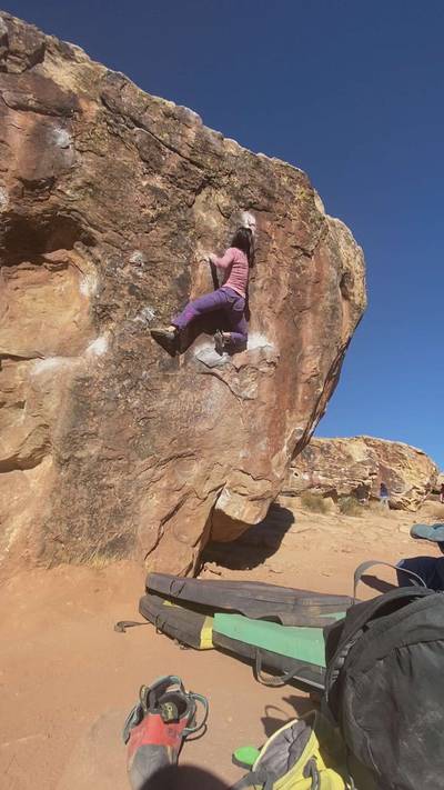 Huntsman Graffiti v5, Moe's Valley - Beta Video from Qiaodada