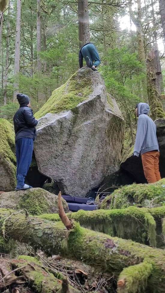 Hamsterdam v3, Squamish - Beta Video from CarsonClimbs
