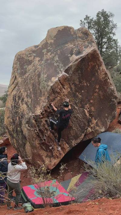 Whale Bacon v0, Red Rock - Beta Video from me.climb.rock