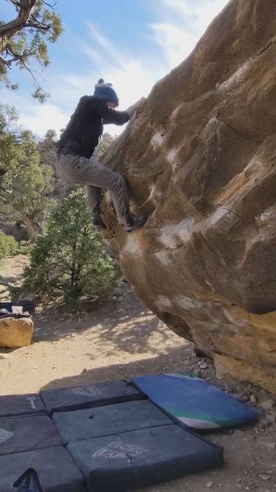 Scrawny & Brawny v8, Joe's Valley - Beta Video from G.R.