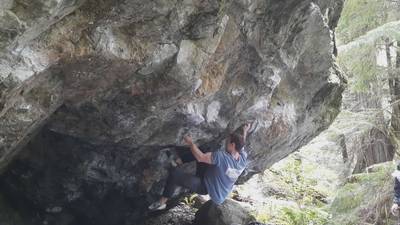 Invincible v10, Squamish - Beta Video from TooManyCooks