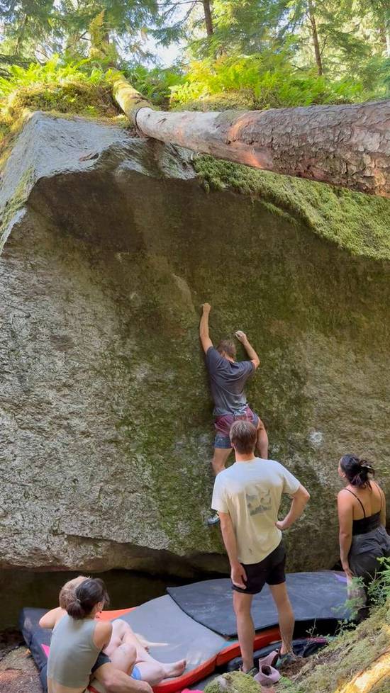 The Mast v4, Squamish - Beta Video from travieggg