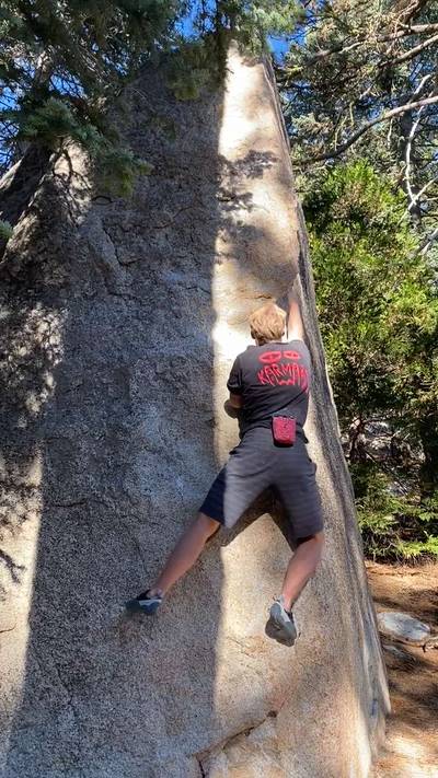 Campground Arete v1, Black Mountain - Beta Video from ZackaryH