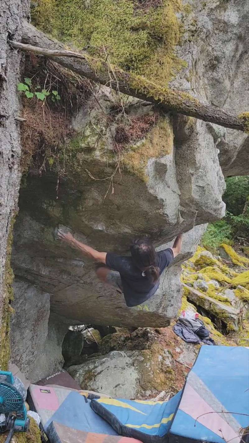 Same Size v11, Squamish - Beta Video from thegnarwall