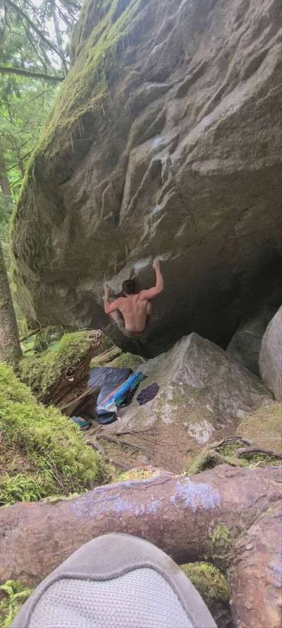 The Wing Low v10, Squamish - Beta Video from Kaskerkid