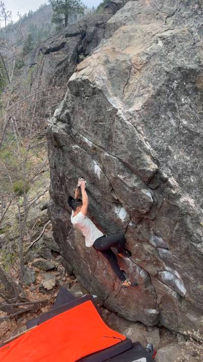 The Pocket v4, Leavenworth - Beta Video from cc.climbs.rocks