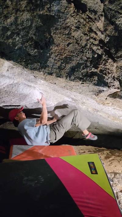 Party Cave v6, Little Cottonwood Canyon - Beta Video from Puffy
